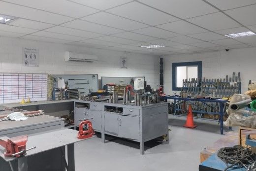 Laboratorio — instalaciones de U.V. Servicios